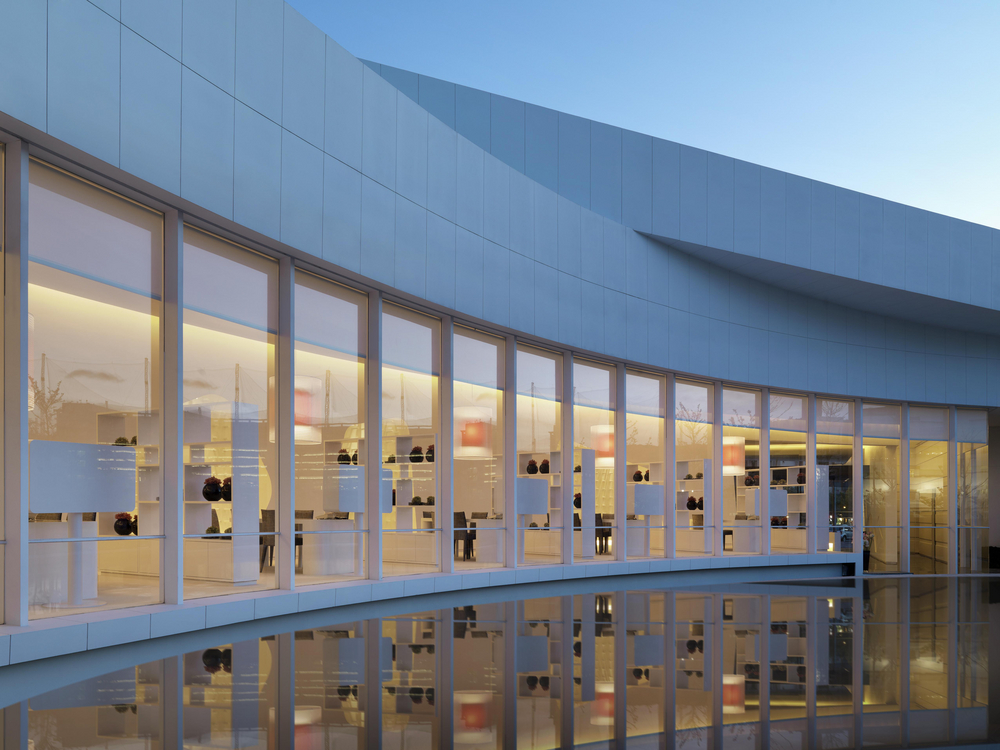 New sensor for luminaire installation: B NLC, flat geometry, data-enabled